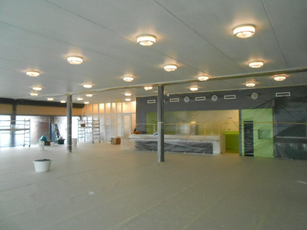 Strukton Worksphere — bedrijfspand met katoenstuc decor